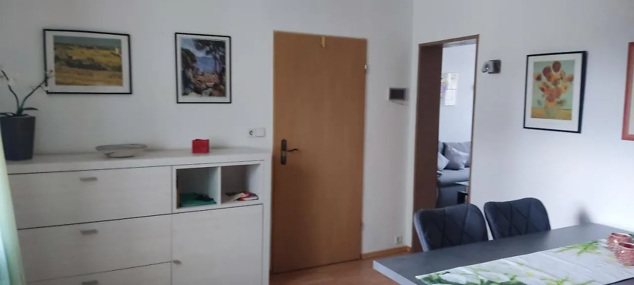 Apartment Schoene 3 Zi. Ferienwohnung Vor Den Toren Frankfurt Dreieich Germany